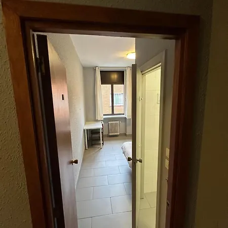 Hostel Mikasita Bilbao - Student Housing & Coliving *