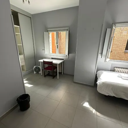 Auberge de jeunesse Mikasita - Student Housing & Coliving