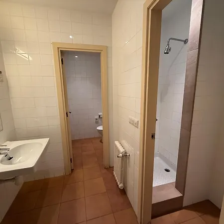 Vandrarhem Mikasita - Student Housing & Coliving Bilbao